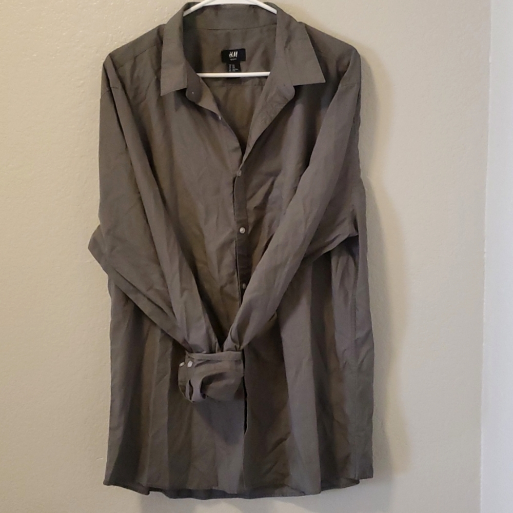 H&M button up